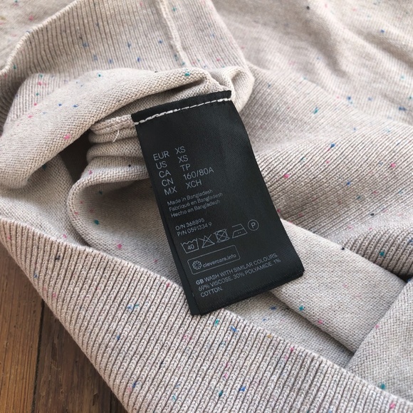 H&M Speckled Slub Crew Neck Sweater - Picture 7 of 8